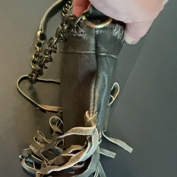 Raj LA gray leather crossbody w/fringe, chain & leather strap - Picture 3 of 7